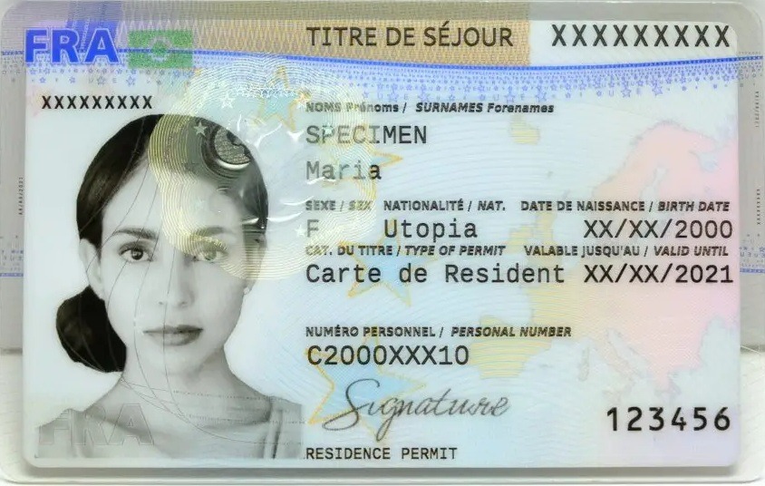La carte de résident de dix ans et la carte de résident long séjour « UE »